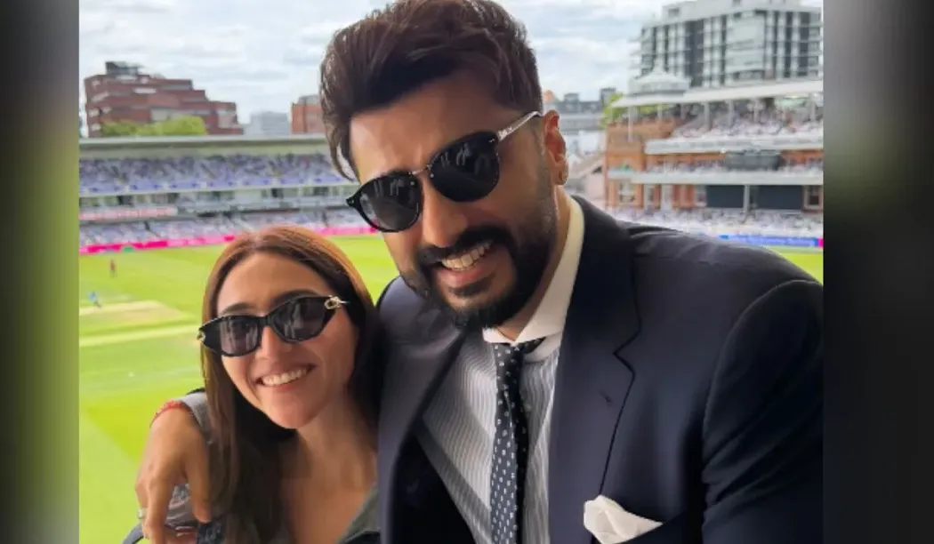 Arjun Kapoor Dating: ସାହିବାଙ୍କୁ ଡେଟ୍ କରୁଛନ୍ତି କି ଅର୍ଜୁନ? ଭାଇରାଲ୍ ଫଟୋକୁ ନେଇ ଚର୍ଚ୍ଚା