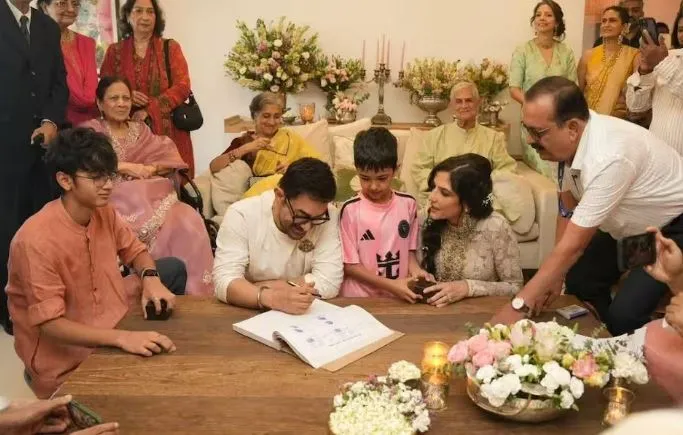 Aamir Khan-Gauri Spratt wedding: ତୃତୀୟ ବିବାହ କଲେ ଆମୀର ଖାନ, ଗୌରୀ ସ୍ପ୍ରାଟଙ୍କୁ କଲେ ଜୀବନସାଥୀ...