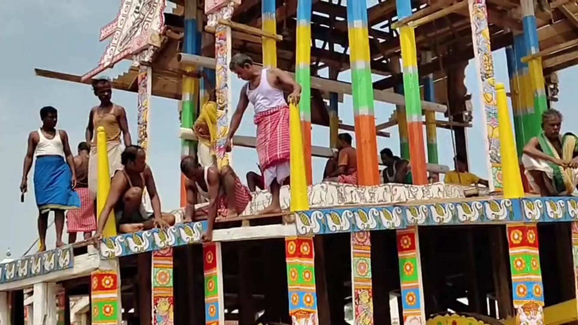 Rath Khala Update : ୩ ରଥରେ ଲାଗିବ ୨୪ ‘ବତା’, ରଥର ଚାରିପଟେ ଲାଗୁଛି ହଂସପଟା